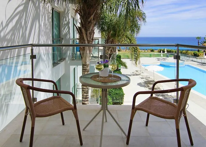 Niovi - Coralli Beachfront * Protaras