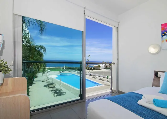 Апартаменты Niovi - Coralli Beachfront *