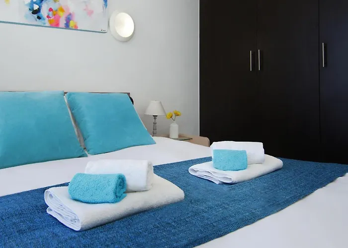 Niovi - Coralli Beachfront * פרוטאראס