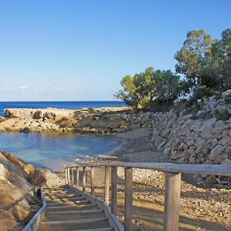 Niovi - Coralli Beachfront *